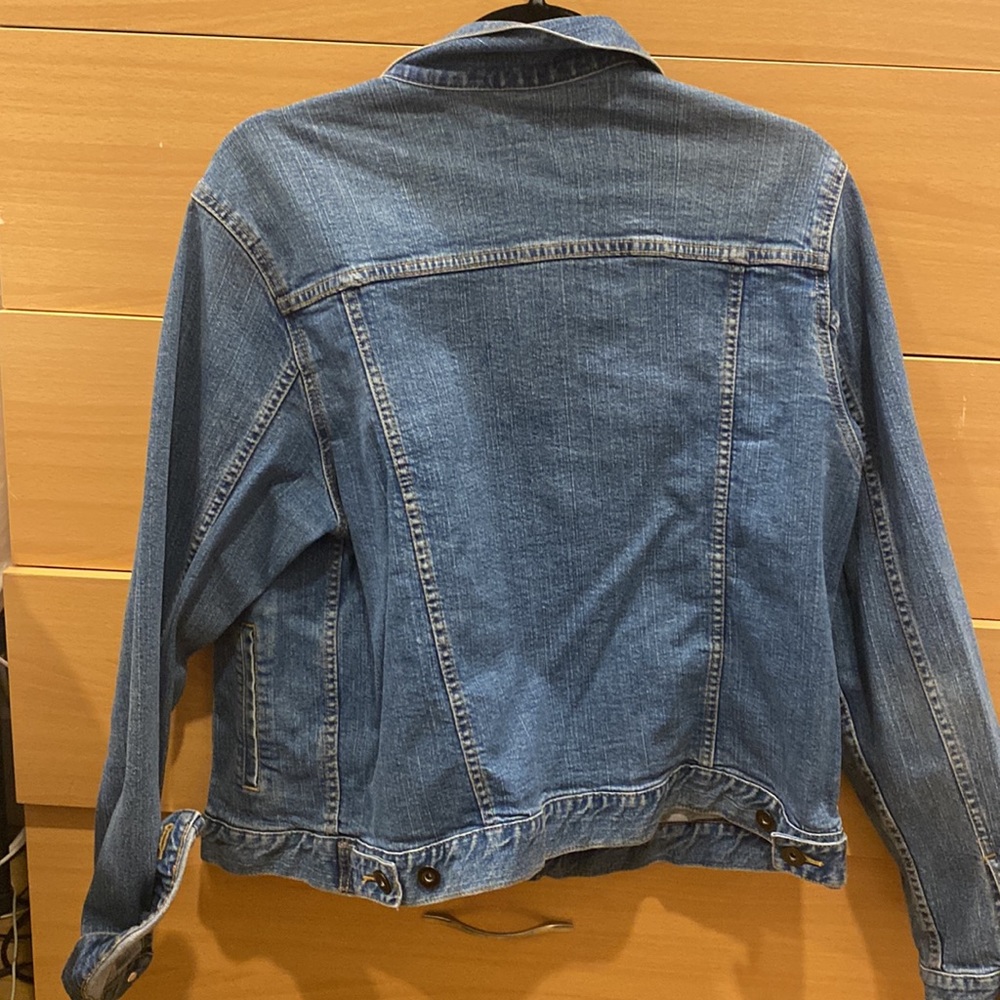 Jean jacket - Picture 4 of 6